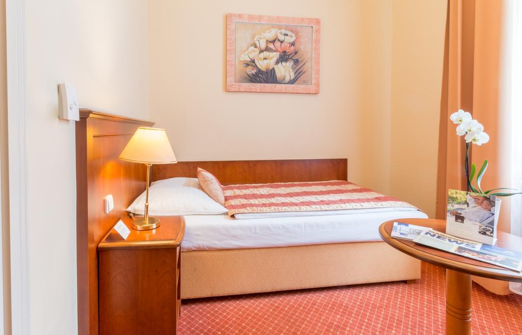 Ensana Centralni Lazne - Maria Spa Mariánské Lázně Kültér fotó